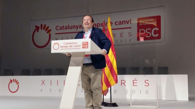 El PSC hace un giro hacia el terreno de Ada Colau para un «catalanismo» sin «aventuras y de respeto a la Ley»