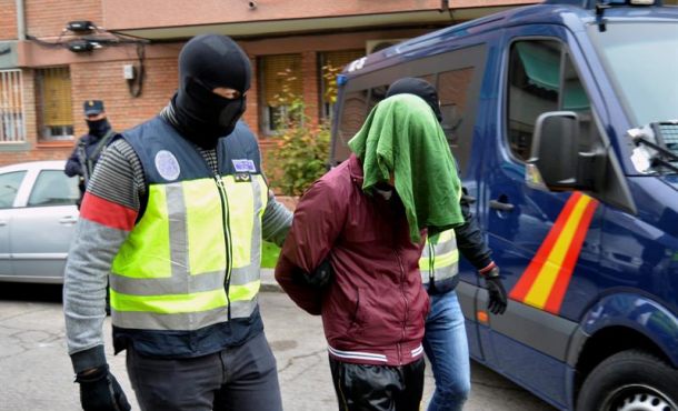 fotografia-facilitada-por-la-policia-nacional-de-una-operacion-contra-el-terrorismo-yihadista-anterior-archivo-efe