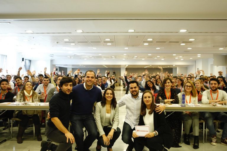 Ciudadanos reúne a sus jóvenes para hablar de su papel en el presente y en el futuro de la política