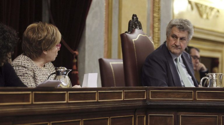 El nuevo presidente de la Comisión Constitucional (PP): Es «hora de reformar la Constitución»