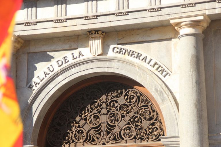 Ana Pastor (PP): «La Constitución de todos» no se puede cambiar «sólo por y para algunos»