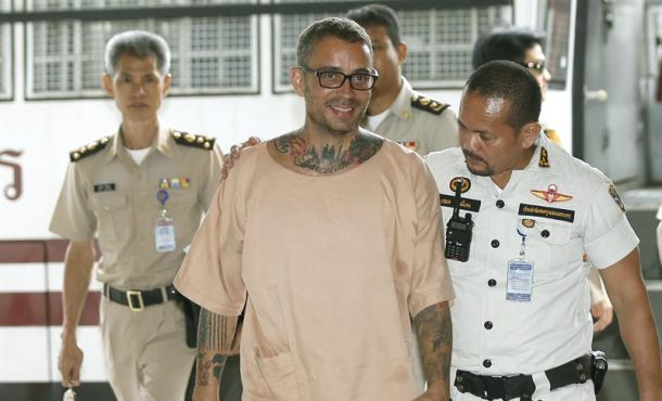 el-compatriota-artur-segarra-i-a-su-llegada-a-la-corte-criminal-de-tailandia-en-bangkok-archivo-efe