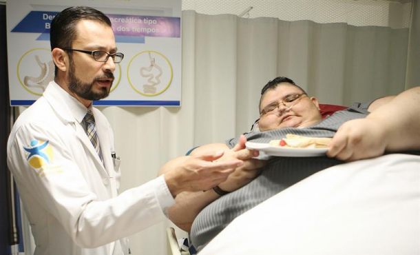 el-mexicano-juan-pedro-franco-d-considerado-el-hombre-mas-obeso-del-mundo-con-590-kilogramos-de-peso-participa-hoy-miercoles-21-de-diciembre-de-2016-efe