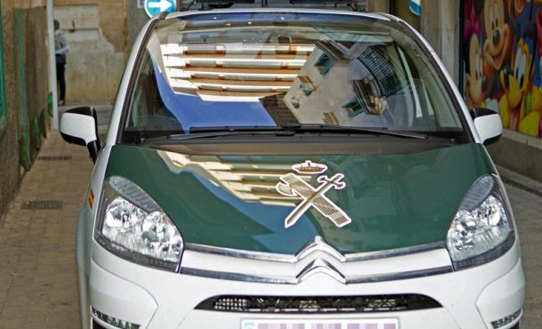 la-guardia-civil-en-colaboracion-con-la-direccion-general-de-seguridad-interior-dgsi-francesa-ha-llevado-a-cabo-esta-noche-una-operacion-contra-archivo-efe