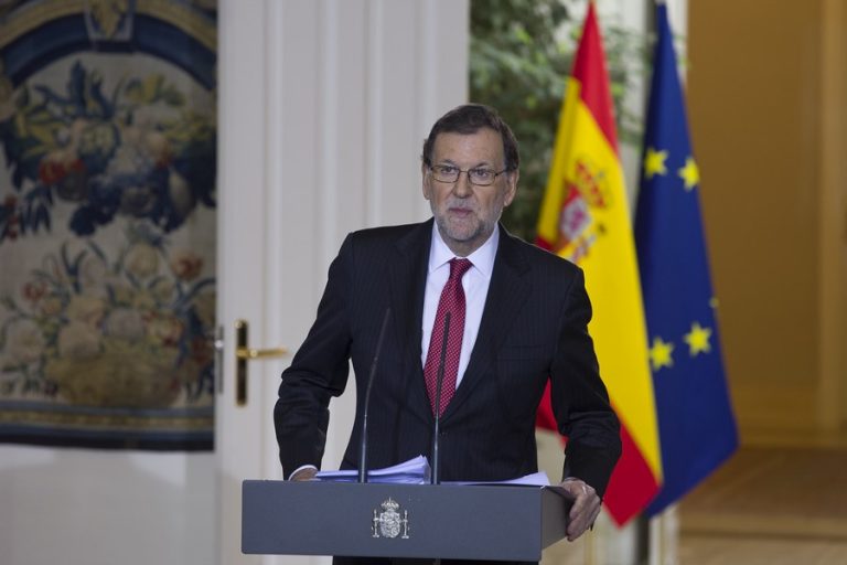Rajoy se equivoca y pide perdón a León, «hito histórico de Cuna del Parlamentarismo»: «Sé que estáis dolidos»