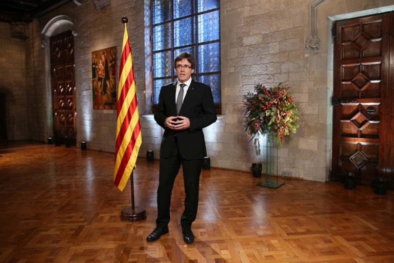 Mensaje de Fin de Año del Gobierno separatista catalán: «Referéndum» si o si «y aplicación de «resultados»