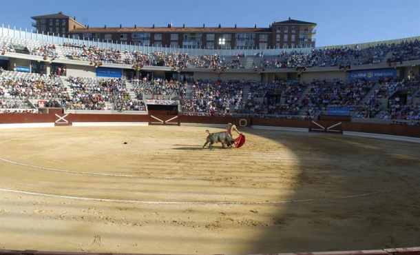 vista-general-de-la-plaza-de-toros-de-vitoria-archivo-efe