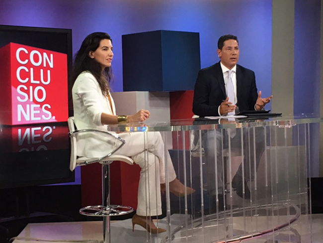 la-presidenta-de-vox-en-madrid-rocio-monasterio-en-el-plato-del-programa-de-fernando-del-rincon-en-cnn-lasvocesdelpueblo