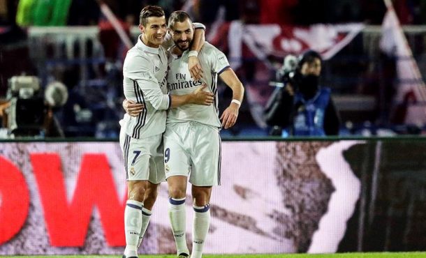 ademas-de-cristiano-i-y-benzema-d-tambien-son-novedad-el-portero-costarricense-keylor-navas-y-el-centrocampista-isco-alarcon-archivo-efe