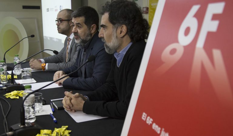 El separatismo se moviliza para atacar la democracia y el Tribunal catalán el lunes 6-F