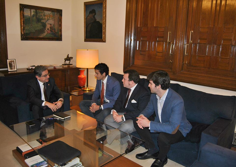 Cataluña (España), viernes 27 de enero de 2017. Reunión de responsables de la entidad Barcelona Con la Selección y el portavoz del Gobierno de España en Cataluña. lasvocesdelpueblo