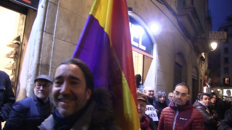 Martínez es de Izquierdas, lucha por la Unidad de España y contra Otegi en Cataluña