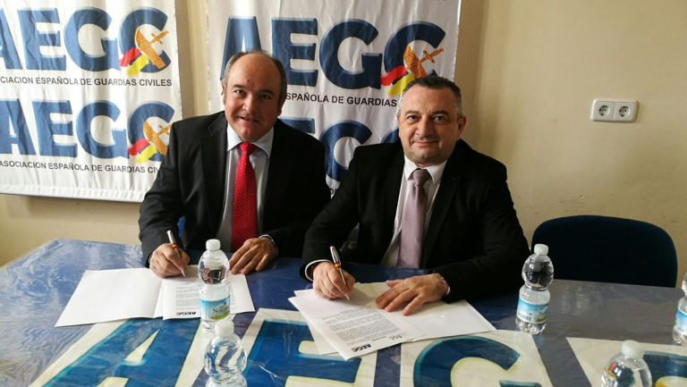 2 asociaciones profesionales de la Guardia Civil se unen por los derechos de Guardias Civiles