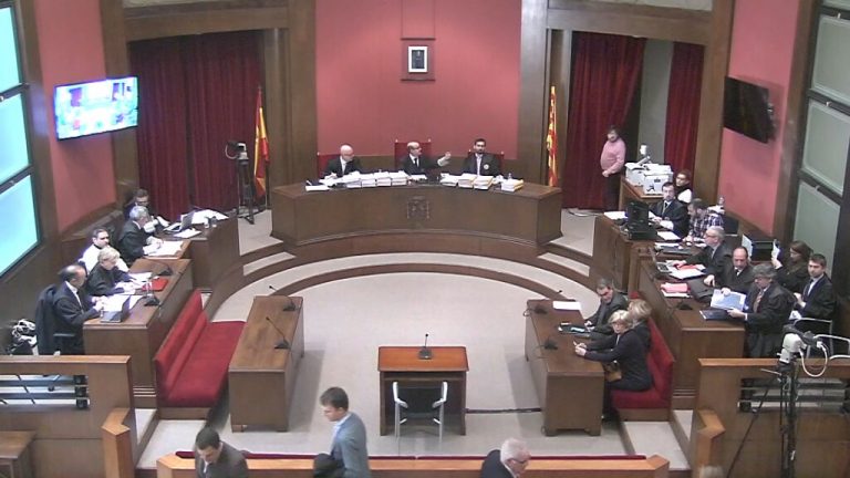 Los valientes separatistas están todos cagados ante el Tribunal: «El 9N no era un referéndum»