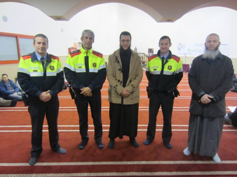 Cataluña: Investigan la filtración de datos personales de más de 5.500 agentes de Mozos de Escuadra