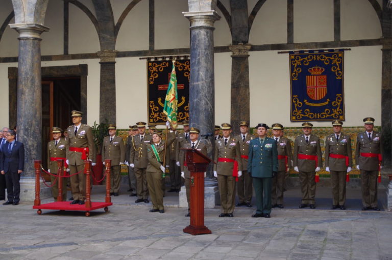 Una parada militar en Barcelona pone fin a la carrera militar del teniente general Ricardo Álvarez-Espejo