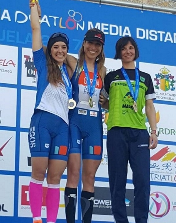 La deportista de Jaen se por clamo este fin de semana, domingo 5 d emarzo de 2017, subcampeona de España de Duatlon de media distancia celebrado en Orihuela. lasvocesdelpueblo.