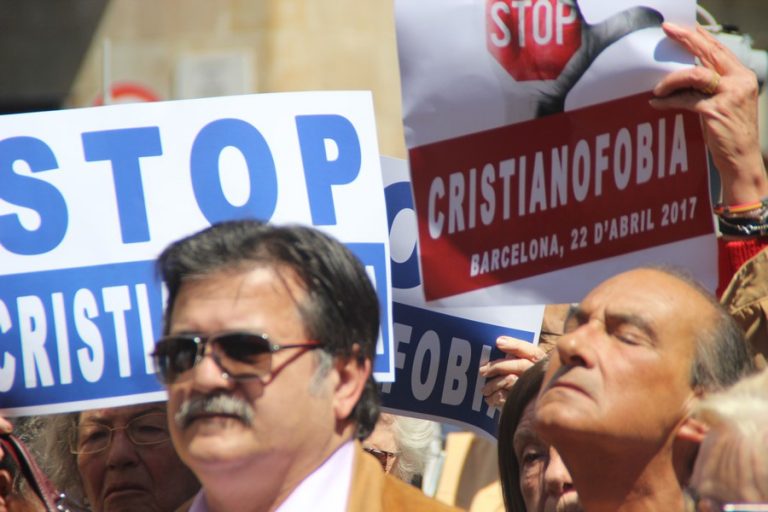 CJTM exige un «respeto» a Movistar por «llamar gilipollas a los creyentes» en Movistar TV