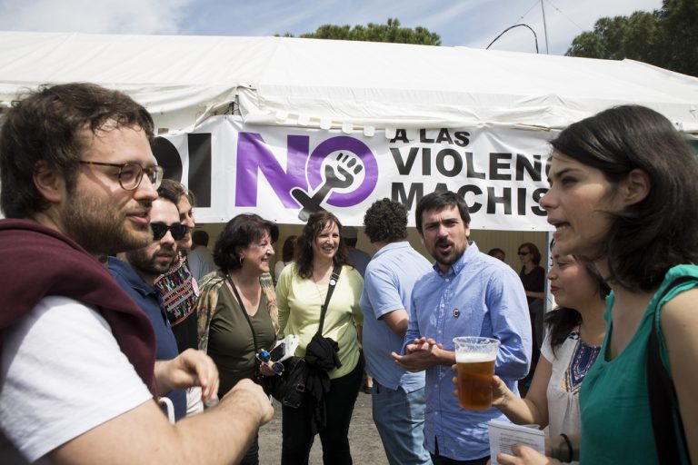 Un 97% de la militancia «borracha» de Podemos apoya la moción de censura contra Rajoy