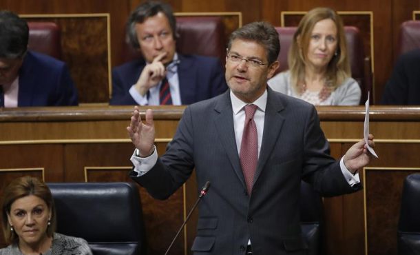 El ministro de Justicia, Rafael Catalá, hoy miércoles 10 de mayo de 2017 en el Pleno del Congreso. Efe.