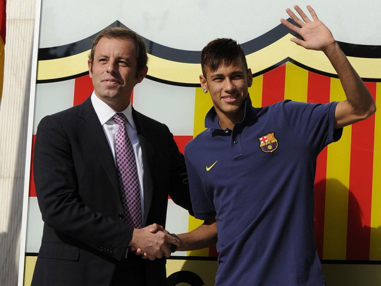 Neymar Is Unveiled At Camp Nou As New Barcelona Signing