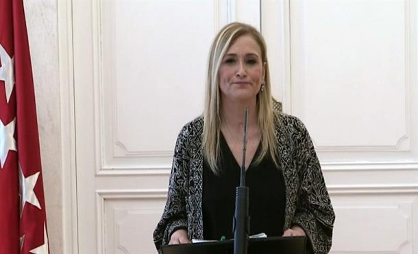 Imagen de televisión de la presidenta de la Comunidad de Madrid y el PP regional, Cristina Cifuentes, 16.05.2017. Efe.