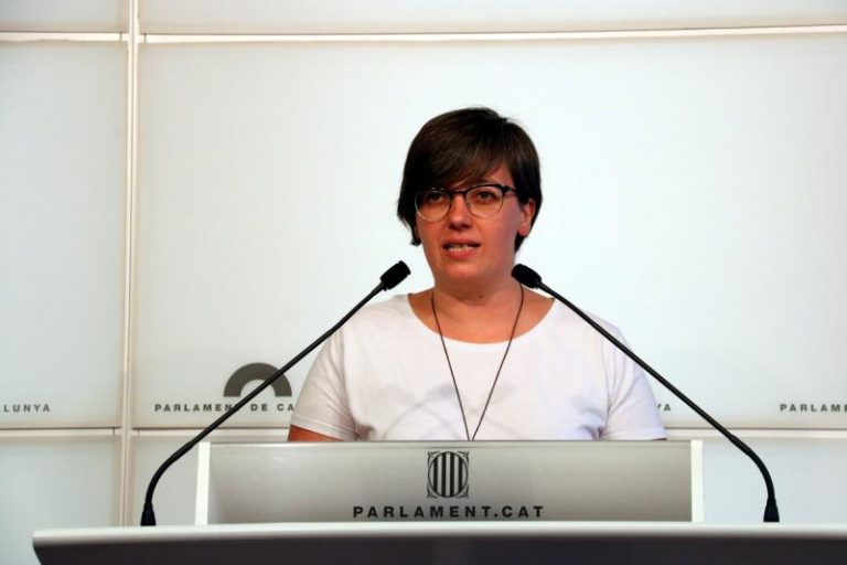 CUP muestra su «perplejidad absoluta» ante el fracaso de la compra de Urnas del Referéndum