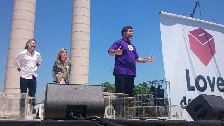 Las entidades separatistas, dispuestas a asumir «responsabilidad» de un referéndum «irreversible»