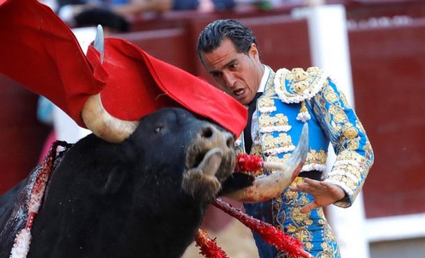 El diestro Iván Fandiño ha fallecido esta tarde a consecuencia de una gravísima cornada. Archivo Efe.