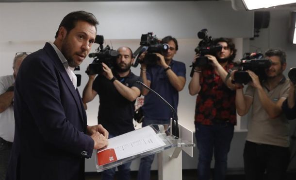 El portavoz de la Ejecutiva del PSOE y alcalde de Valladolid, Óscar Puente, ayer, lunes 19 de junio de 2017. Efe.