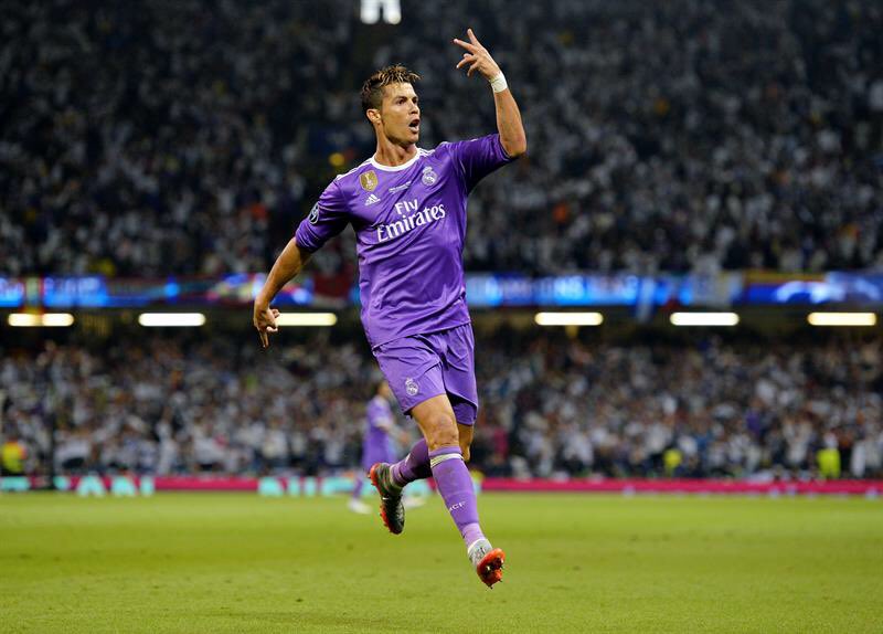 El real Madrid con Cristiano Ronaldo celebra el primer gol de la final d ela liga de Campeones en Cardiff. empate (1-1) en la primera parte entre Juve-Real madrid. Efe