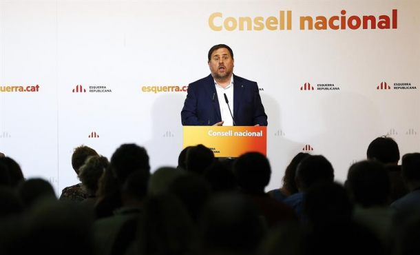El vicepresidente del Gobierno de Cataluña, Oriol Junqueras, interviene ante el Consejo Nacional de ERC, reunido en Barcelona, este sábado 17 de junio de 2017. Efe.