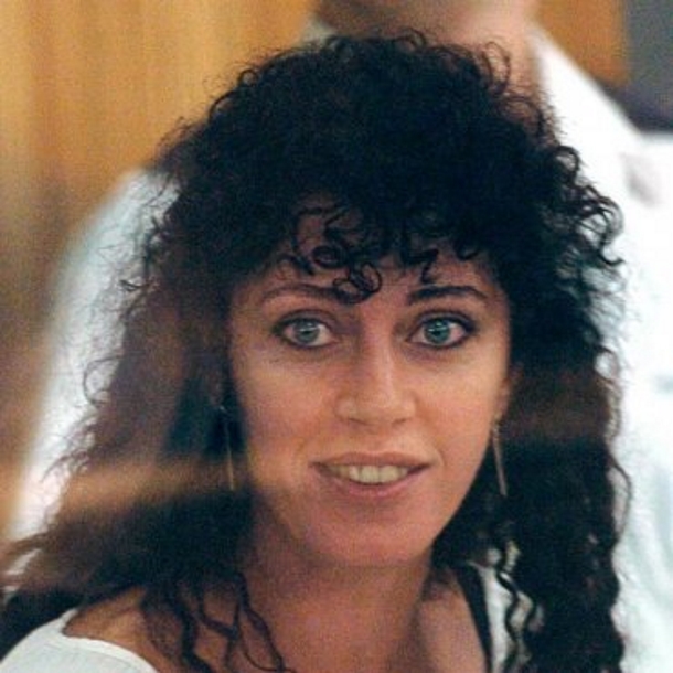 La etarra Idoia López Riaño, 'Tigresa', el 19 de julio de 2004 antes del juicio contra ella y contra Santiago Arróspide Sarasola, 'Santi Potros'. Efe.