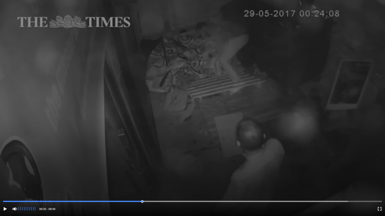 Filtran un vídeo de islamistas asesinos del joven español Ignacio Echeverría en atentados de Londres