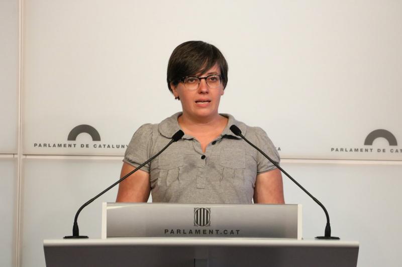 Mireia Boya, la presidenta del grupo parlamentario de la extrema izquierda separatista catalana (CUP Llamada Constituyente),20.06.2017. ACN.