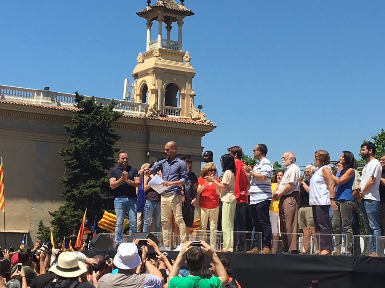 Guardiola (FC Barsa): «Pedimos la ayuda» de China, Alemania, Francia, EE.UU y Rusia para votar el 1Oct