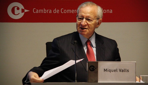 El presidente de la Cámara de Comercio de Barcelona, Miquel Valls, durante una rueda de prensa de su entidad. Archivo ACN