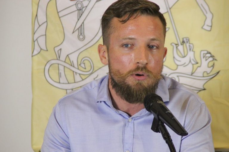 Víctor Javier Ibáñez: Los síntomas de «violencia de ETA» están en las puertas de «Cataluña»