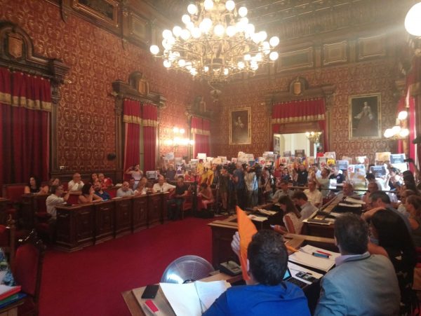 Vista de la sala de Plena del Ayuntamiento de Tarragona hoy, 21.07.2017, durante la moción antirefréndum del PSC. Lasvocesdelpueblo
