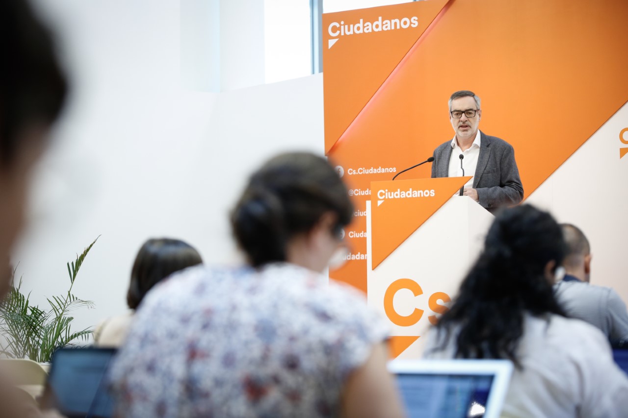 el secretario general de Ciudadanos (Cs), José Manuel Villegas, durante la rueda de prensa este lunes 17.07.2017. lasvocesdelpueblo.