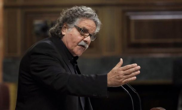 CONGRESO DE LOS DIPUTADOS DE ESPAÑA, miér. 30.08.2017. El portavoz de ERC, Joan Tardà, apela desde la tribuna al presidente del Gobierno, Mariano Rajoy. Efe
