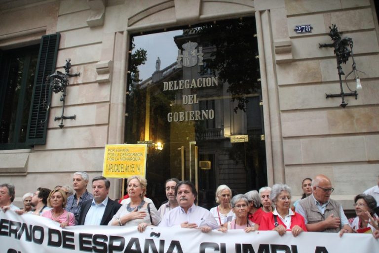 Todos ante Delegación del Gobierno en Cataluña el 16-A por «convivencia entre españoles»