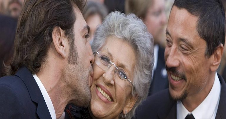 La familia Pilar Bardem apoya al referéndum separatista, «los catalanes deben votar» el 1-O