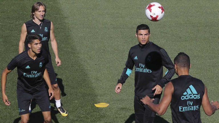Real Madrid busca romper la racha de FC Barsa en los Clásicos hoy a la Supercopa