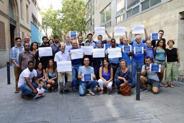 Los responsables de la comunidad de inmigrantes, la mayoría islamista- en Cataluña, los llamados nuevos 'catalanes', denuncia la 'hipocrisia' de España y rechazan al 'Rey' en Cataluña. ACN
