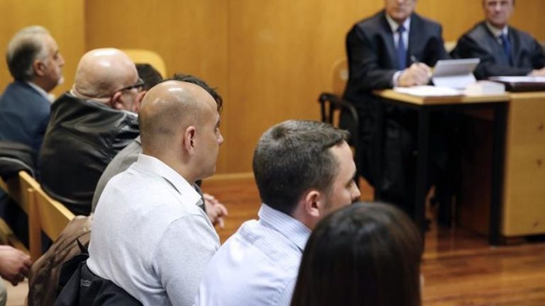 Chaparro: Rajoy exige «4 años de prisión» para «mí por defender España y 4 a terroristas de Cataluña»