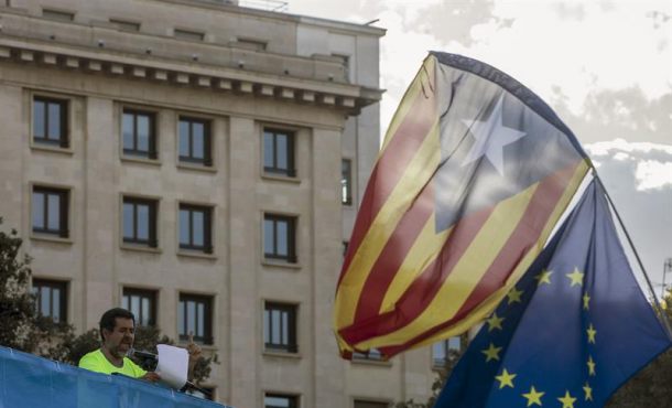 BARCEÑONA, 11.09.2017. El presidente de la ANC Jordi Sánchez participa en la tradicional manifestación convocada en Barcelona por la ANC con motivo del día de Cataluña, 11 de septiembre. efe