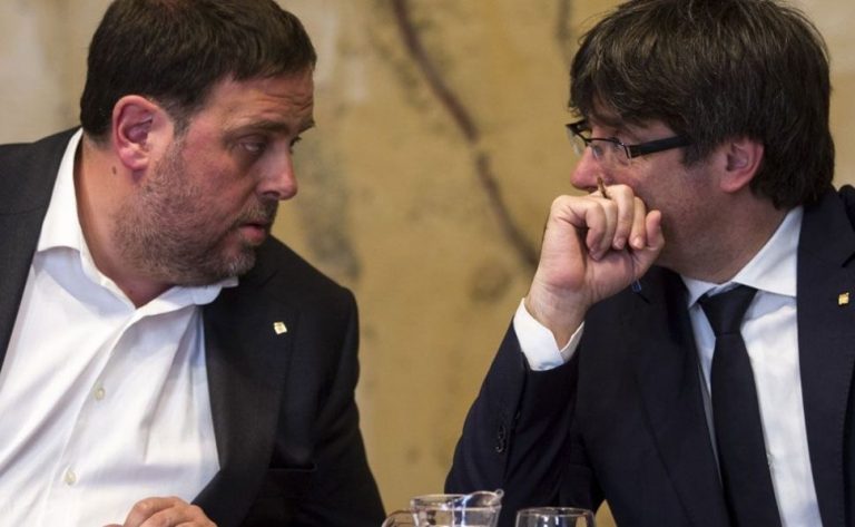 «Habrá referéndum en Cataluña y se votará el 1-O, hagan lo que hagan» Mozos, Guardia Civil y Policía