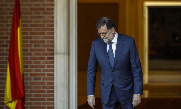 El presidente del Gobierno, Mariano Rajoy, ha convocado una reunión extraordinaria del Consejo de Ministros a partir . Efe.