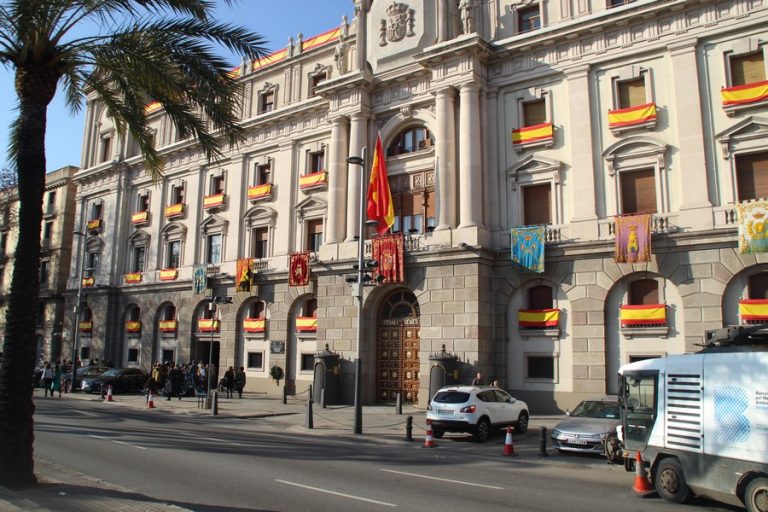 Jornadas de puertas abiertas en el Palacio de Capitanía General del Ejército en Cataluña